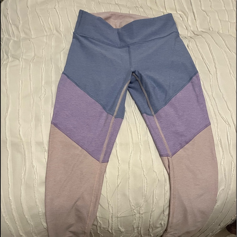 Outdoor voices color block leggings